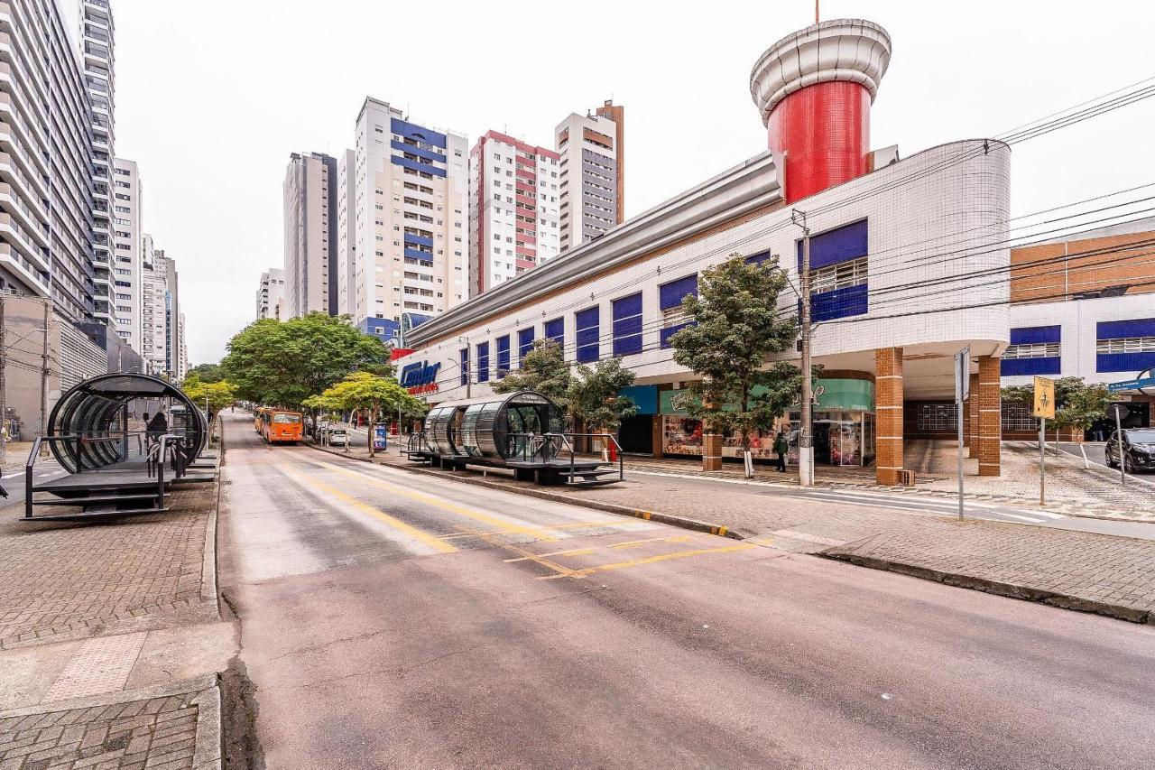Predio Fantastico No Bairro Mais Requisitado De Curitiba Extérieur photo