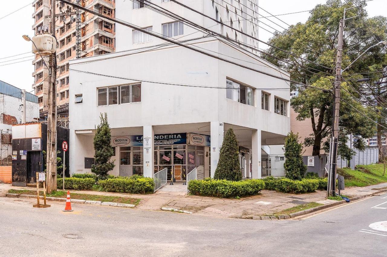 Predio Fantastico No Bairro Mais Requisitado De Curitiba Extérieur photo